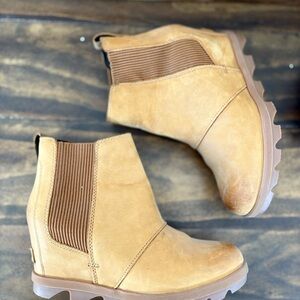 Sorel Tan Wedge Ankle Boots